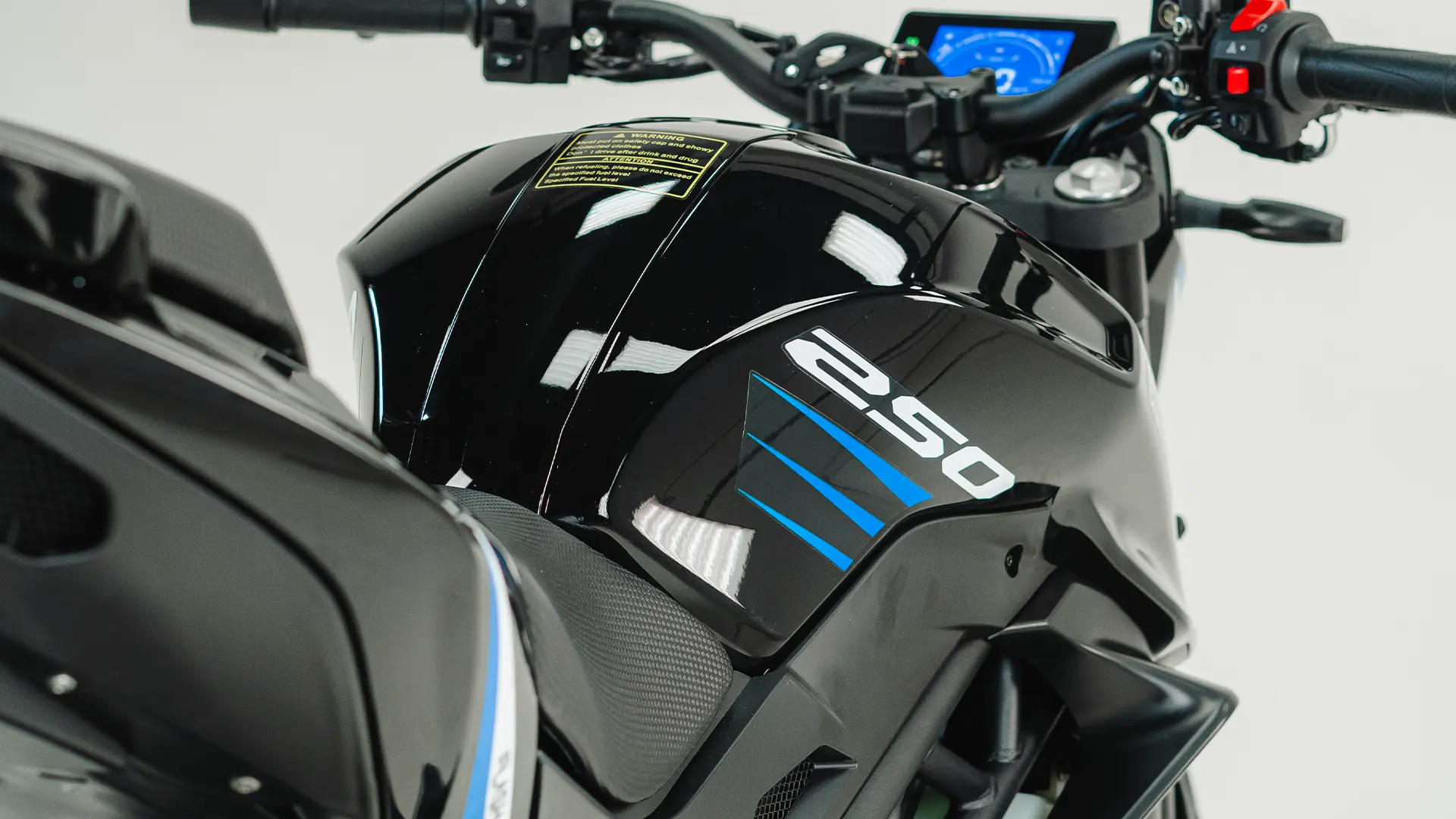 Peso e Ergonomia — 250 F